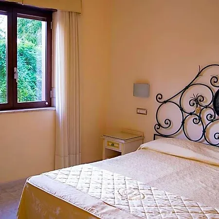Hotel Ginevra Poggiomarino