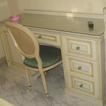 Hotel Ginevra